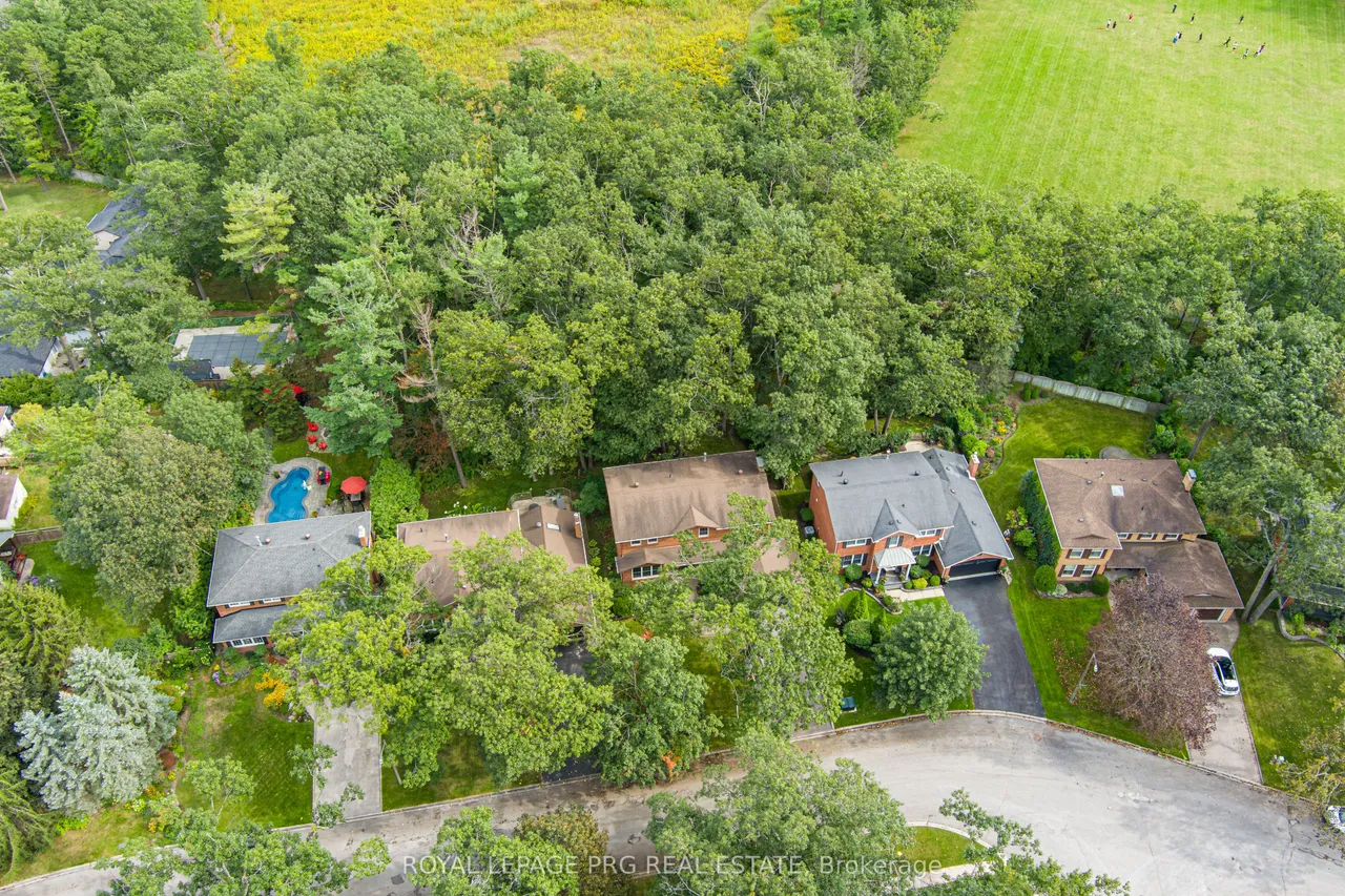 9 Oakridge Drive — photo 40