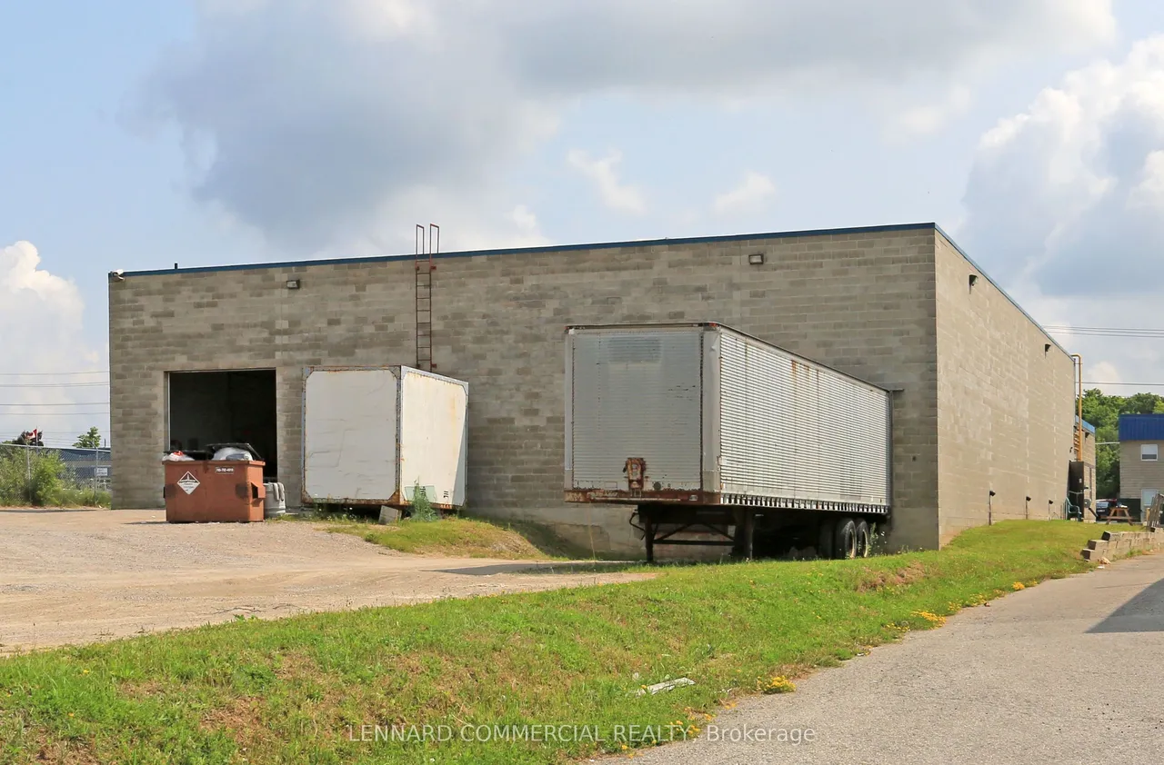 706 Bayview Drive — photo 3
