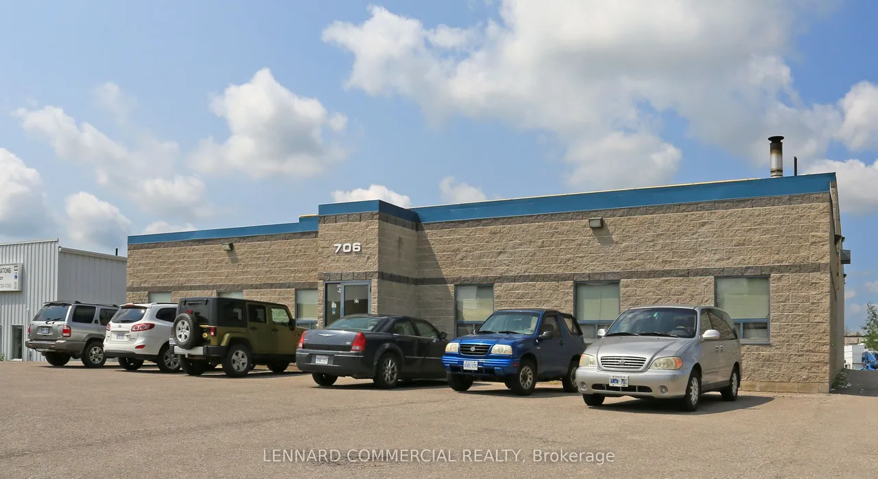 706 Bayview Drive — photo 2
