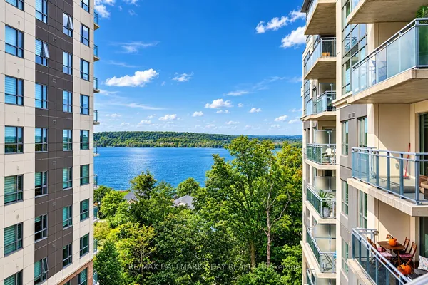58 Lakeside Terrace, Unit 819 — photo 2