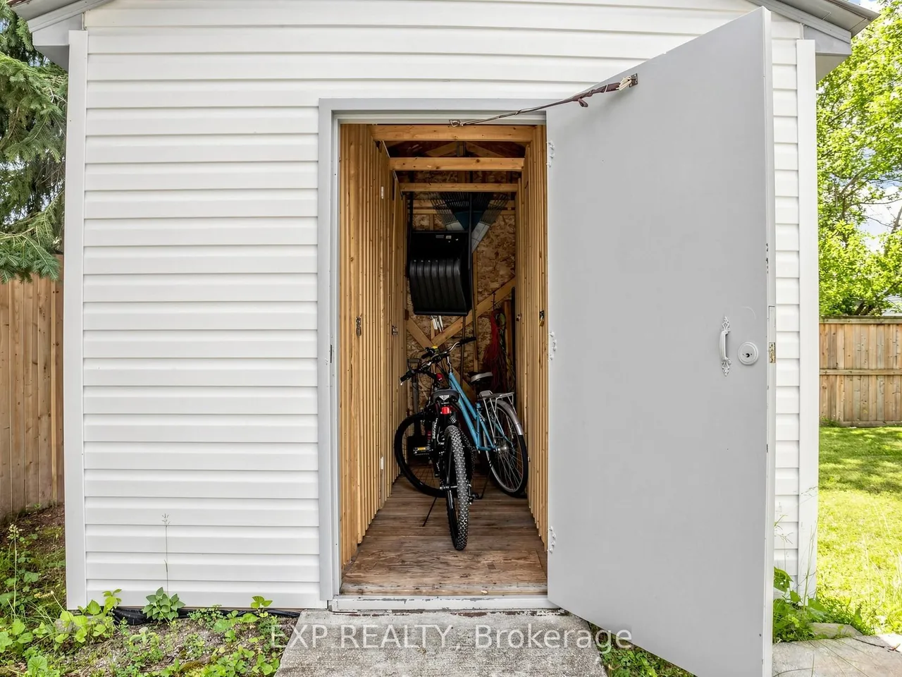 89 Donald Street — photo 45