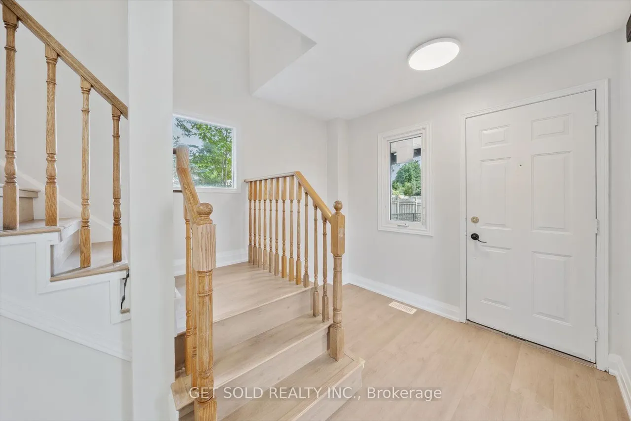232 Kozlov Street — photo 2