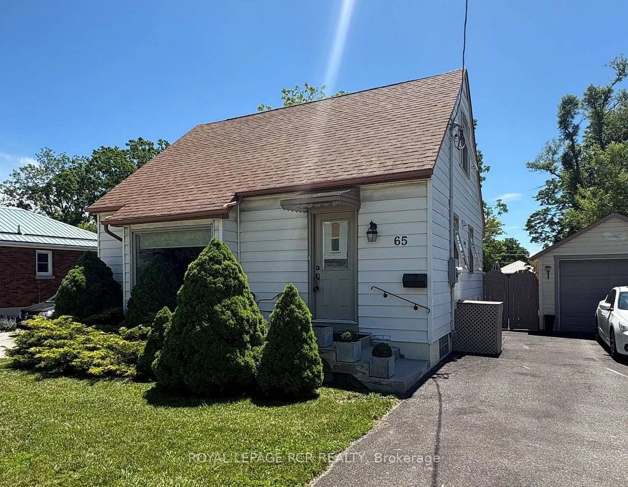 65 Donald Street — photo 2