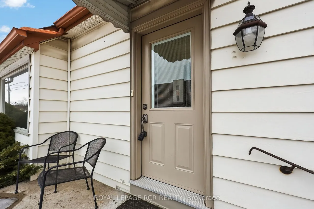 65 Donald Street — photo 3