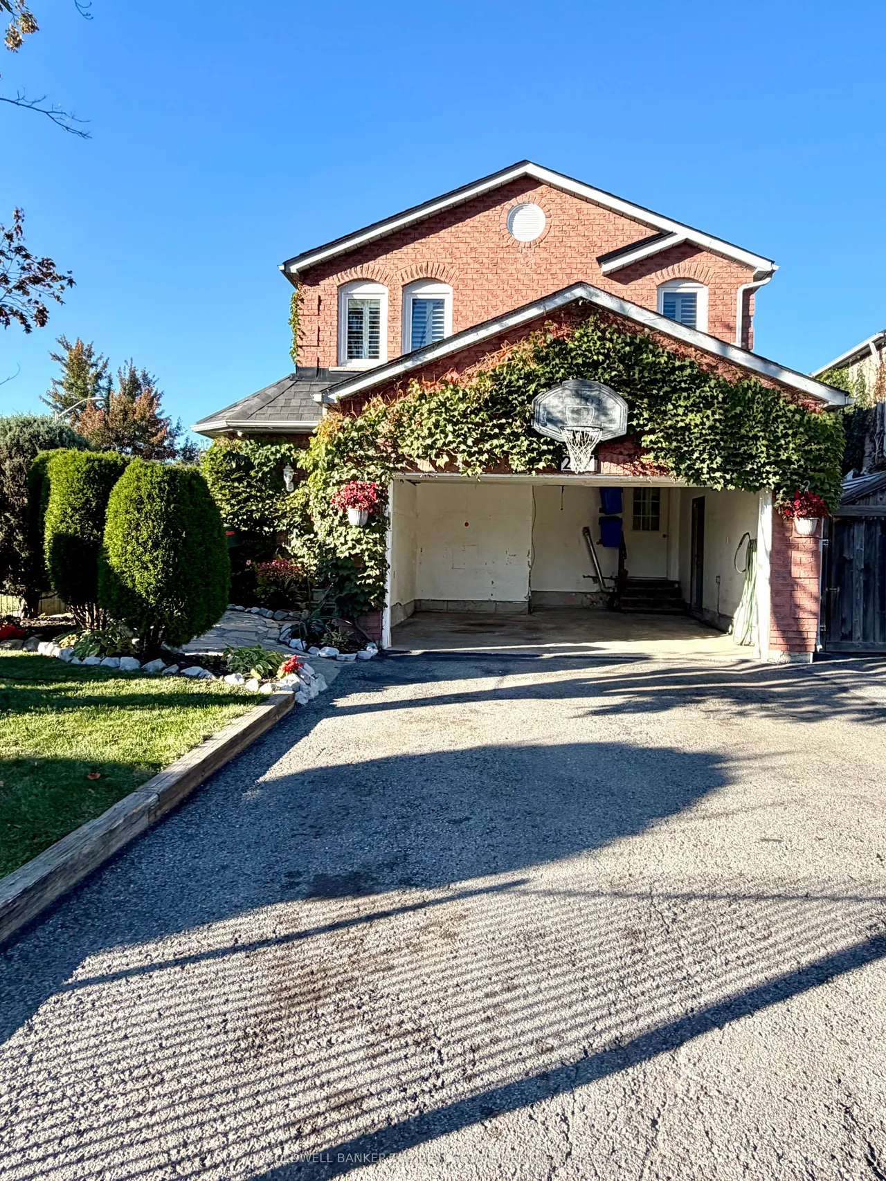 227 Hickling Trail — photo 3