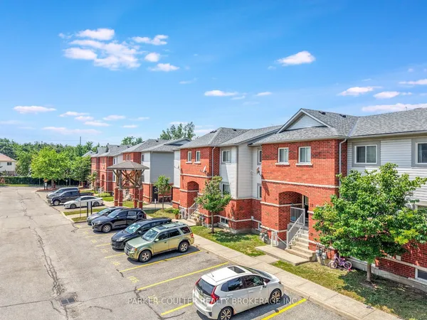 241 Ferndale Drive S, Unit 37 — photo 2