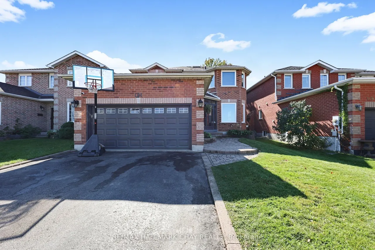 121 Taylor Drive — photo 2