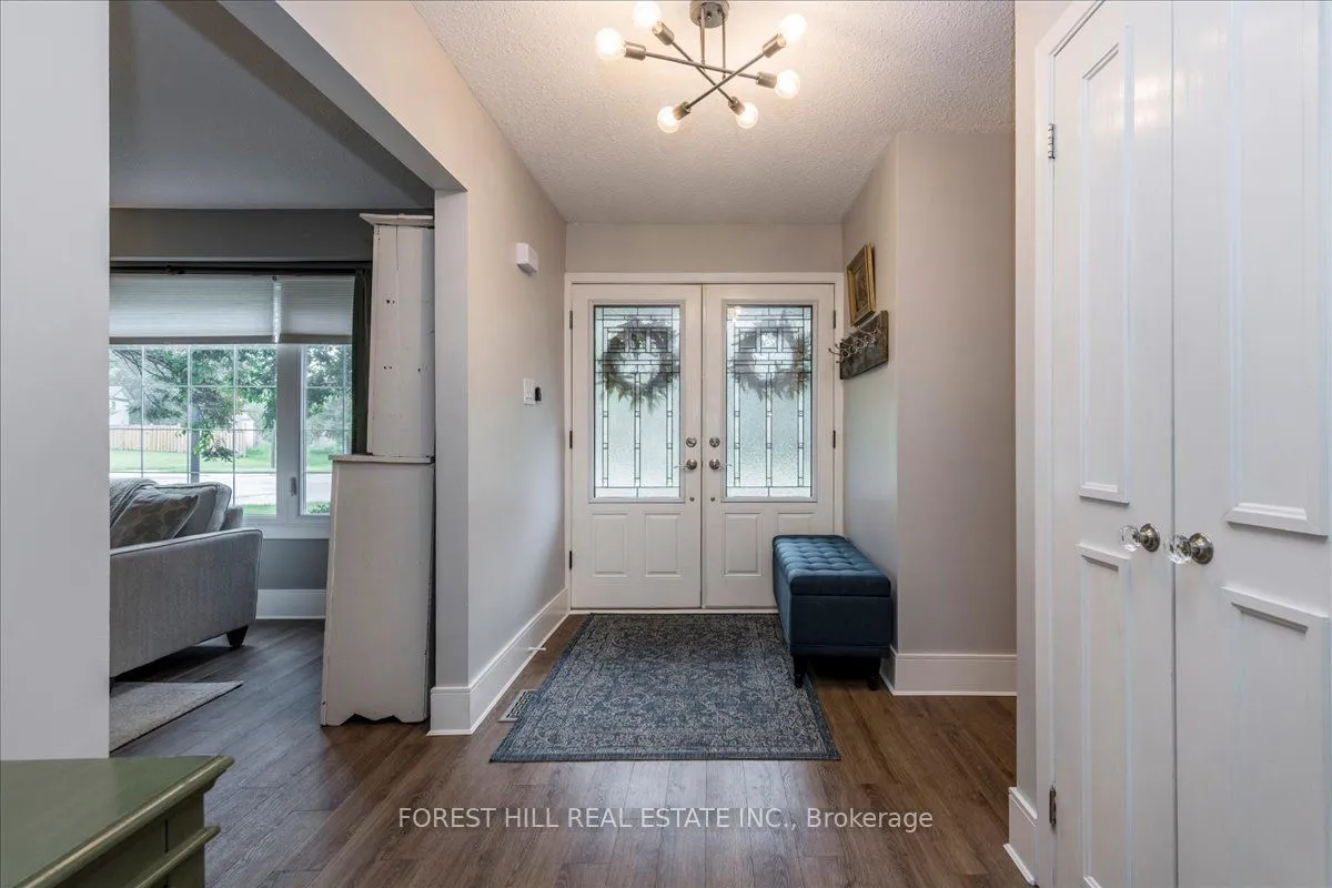 131 Oren Boulevard — photo 3