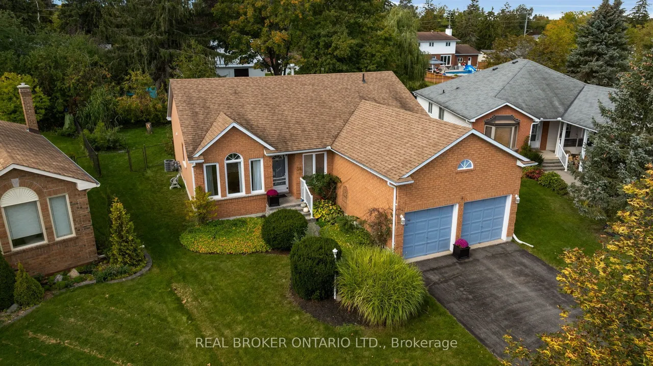 36 Webb Street — photo 3