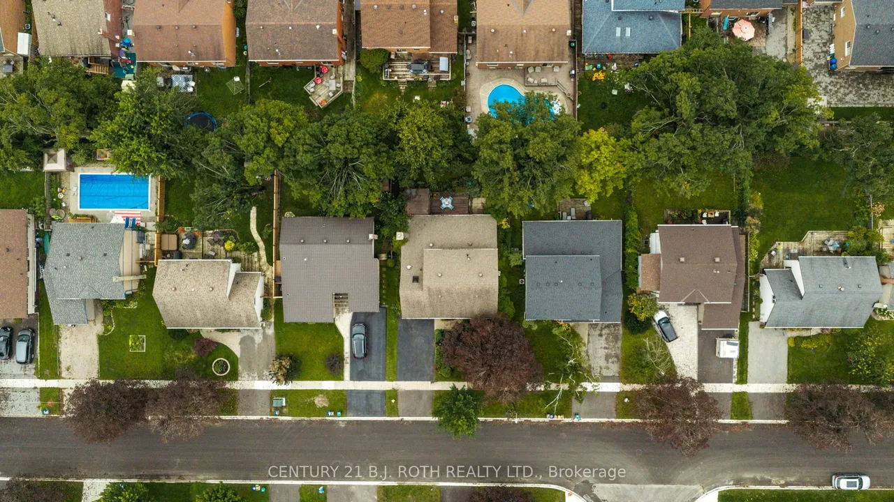 63 Oren Boulevard — photo 45