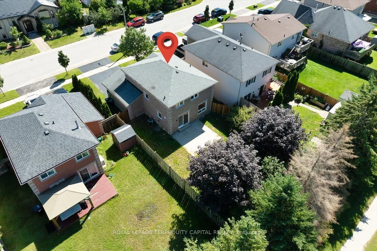 4 Cassandra Drive — photo 31