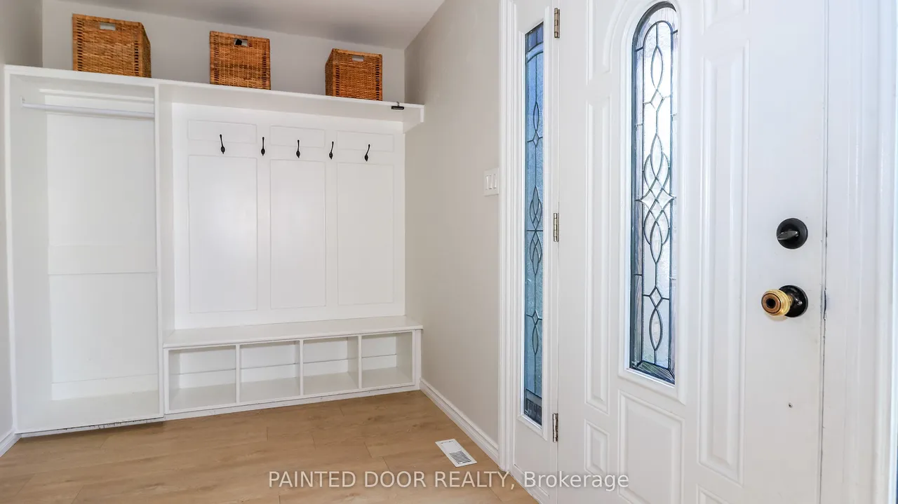 105 Oren Boulevard — photo 3