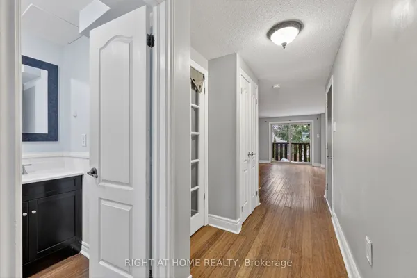 32 Sawmill Road, Unit 10 — photo 2
