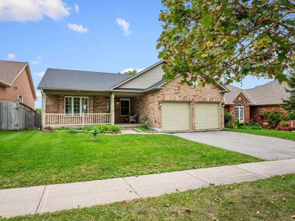 28 Harwood Drive — photo 2
