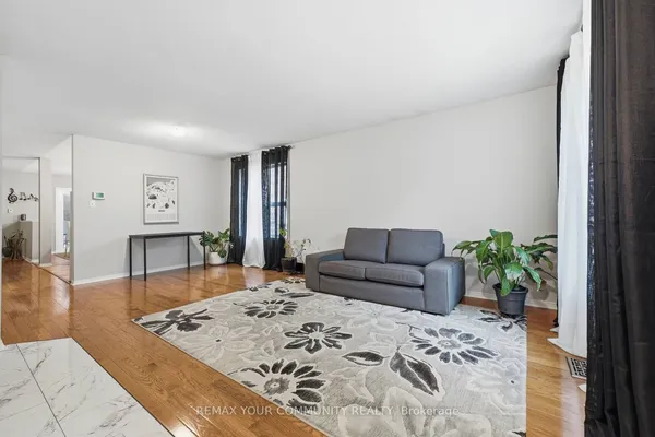 57 Kingsridge Road — photo 2