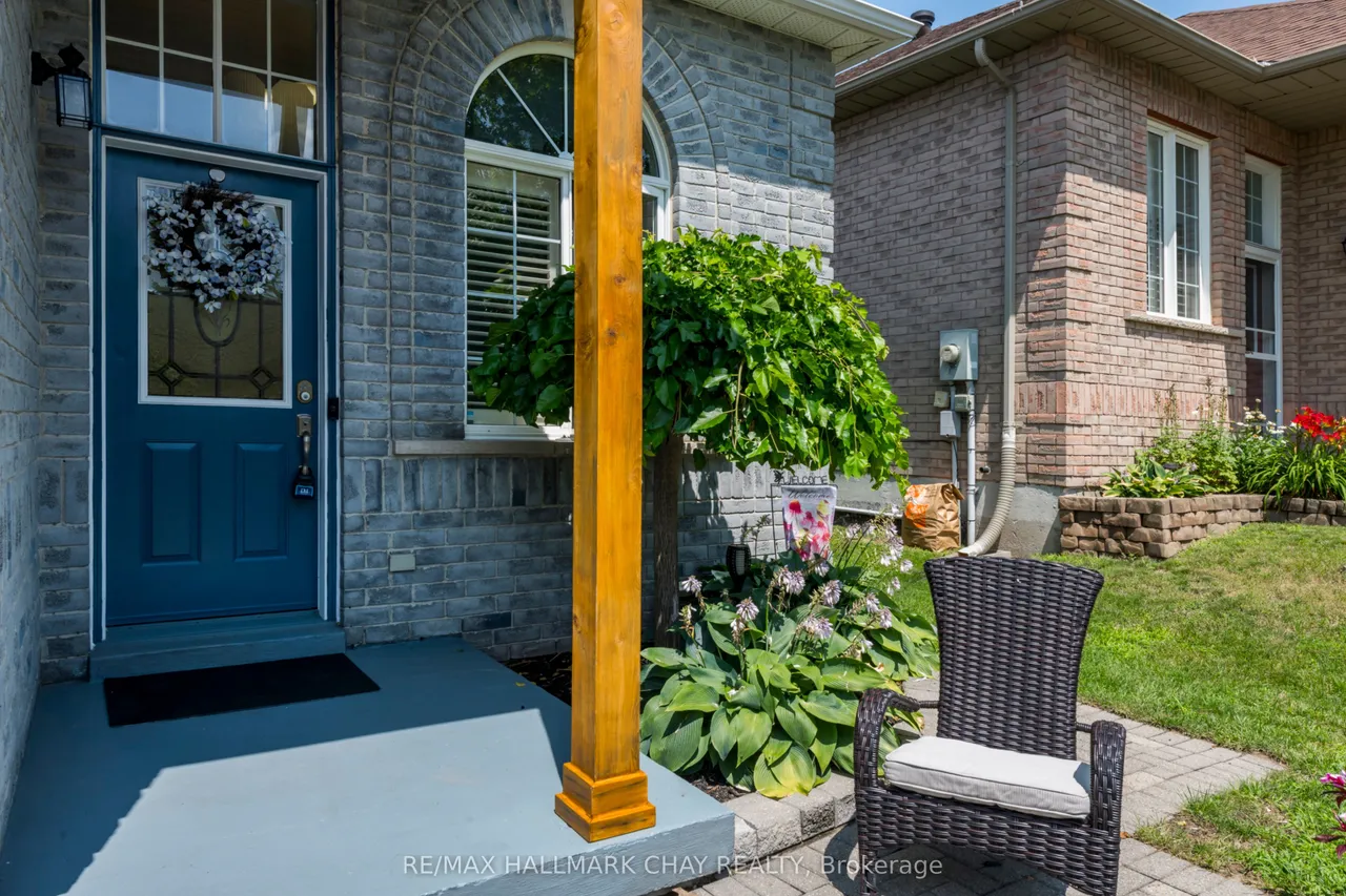 22 Peter Street — photo 2