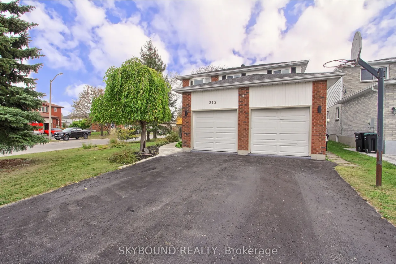 313 Hickling Trail — photo 2