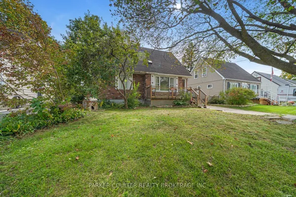 27 Campbell Avenue — photo 2