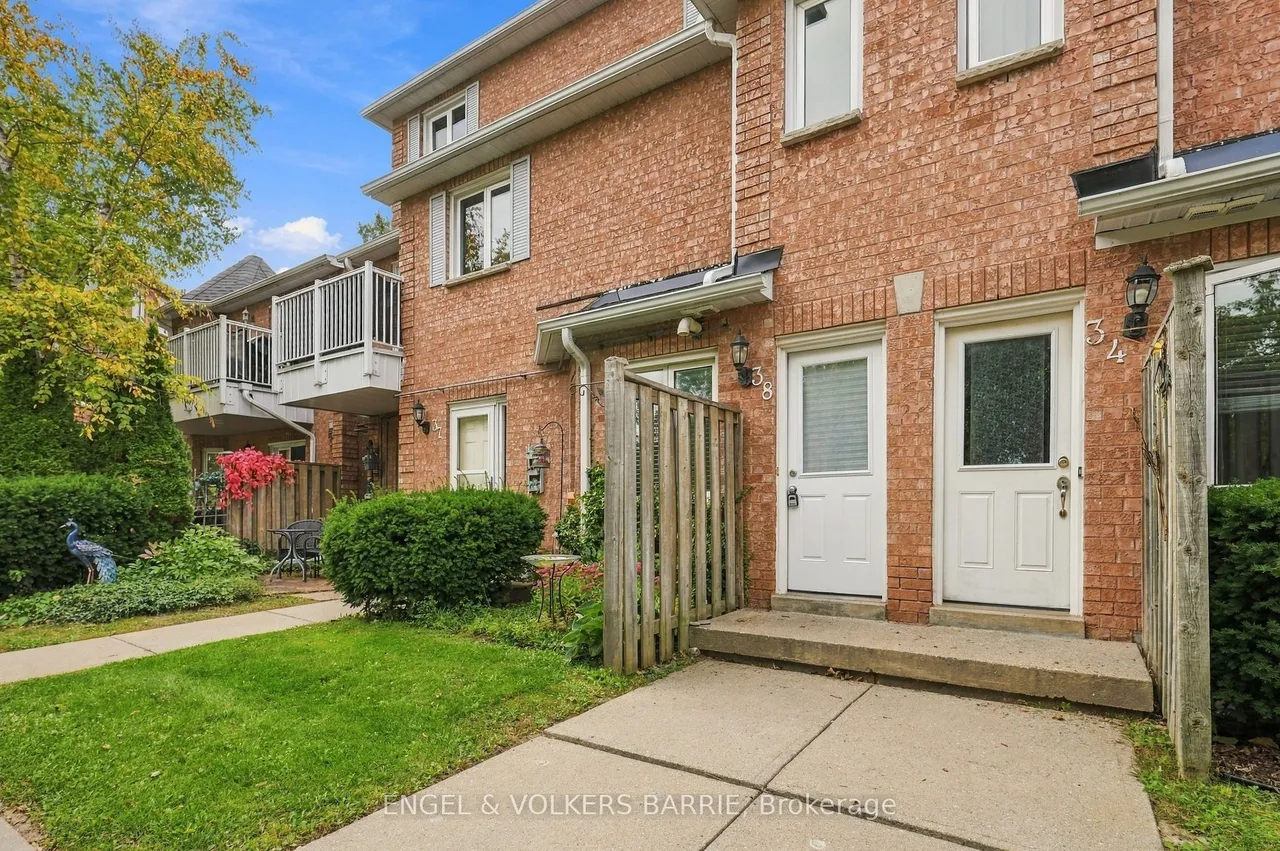 506 Essa Road, Unit 38 — photo 2