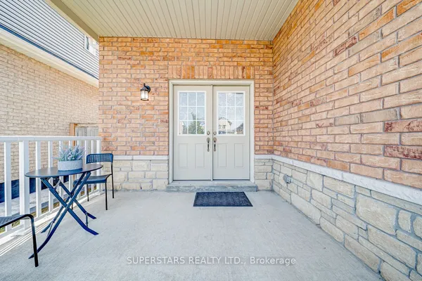 46 Majesty Boulevard — photo 2