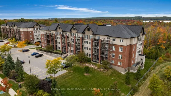 5 Greenwich Street, Unit 212