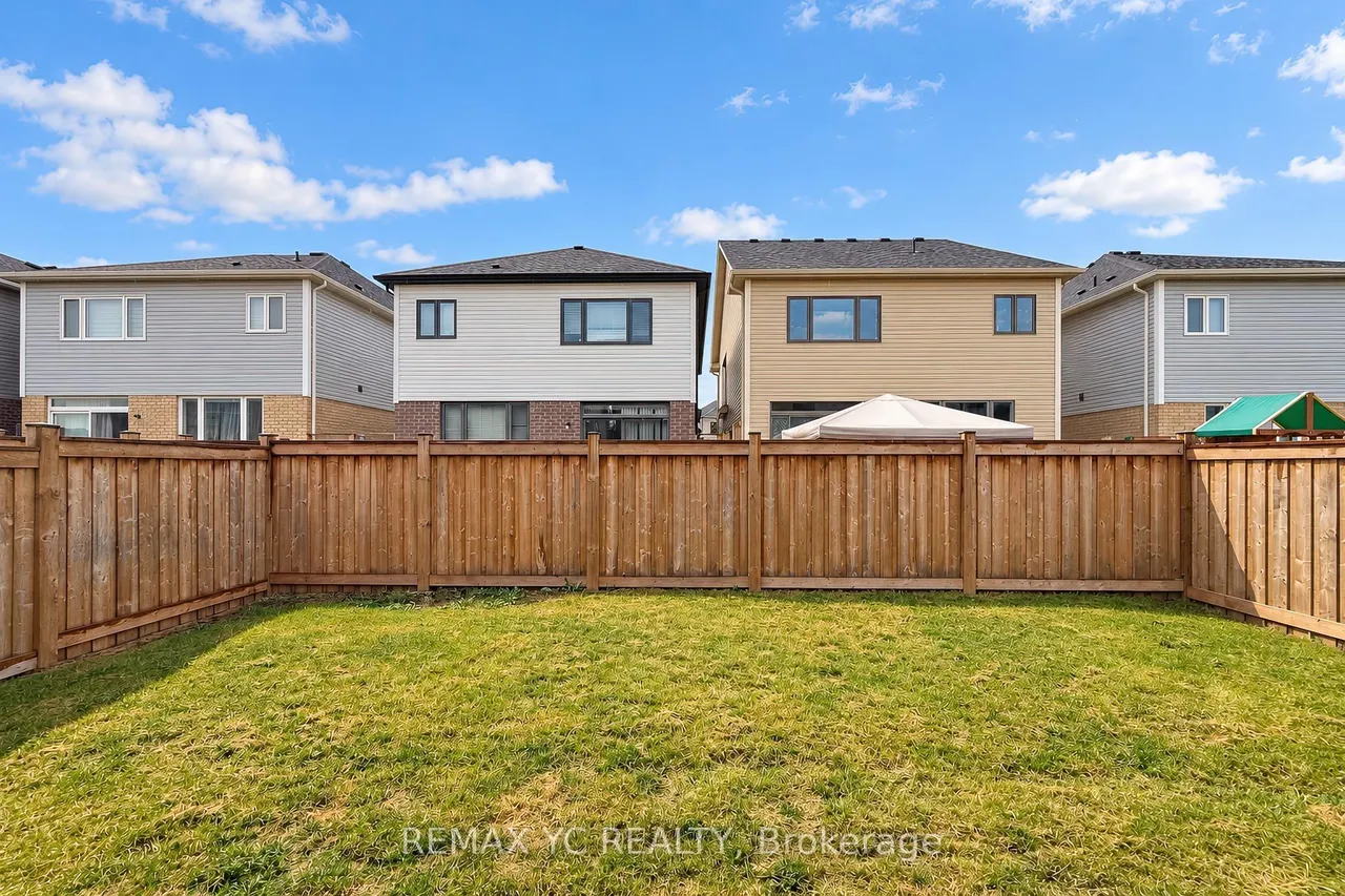 126 Durham Avenue — photo 42