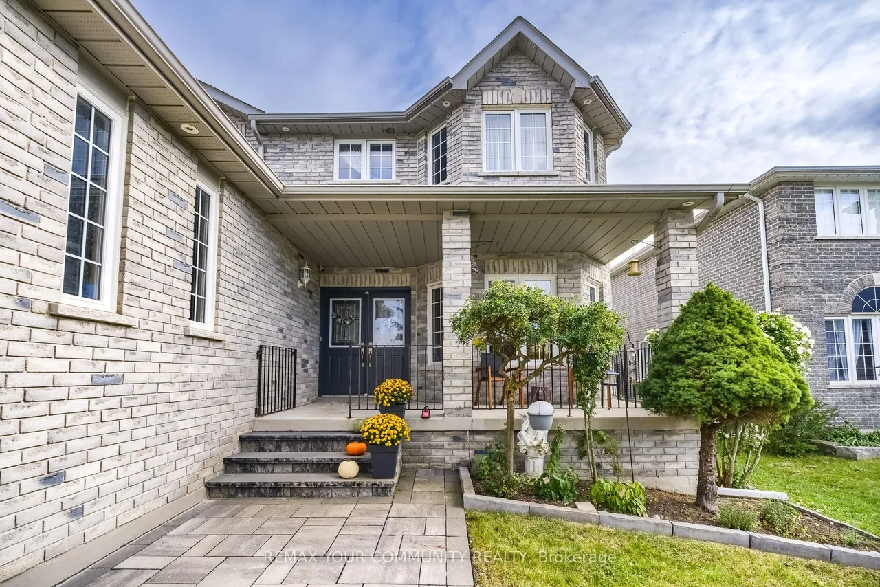 21 Silvercreek Crescent — photo 3