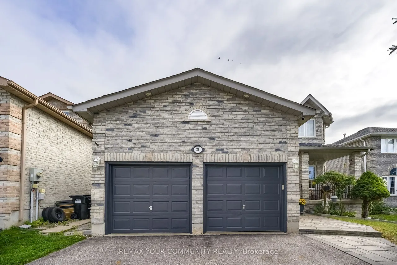 21 Silvercreek Crescent — photo 2