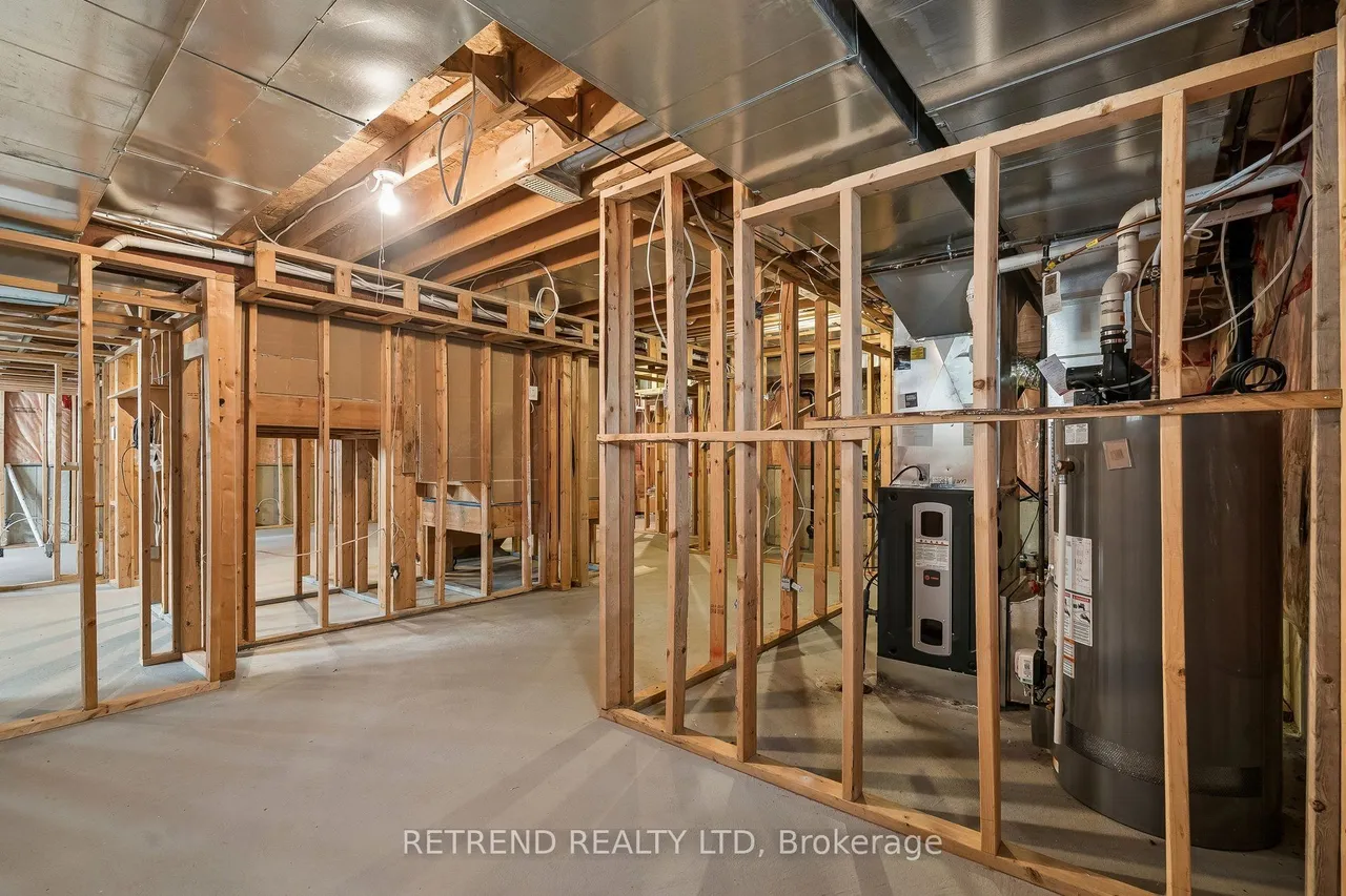 36 Sandringham Drive — photo 38