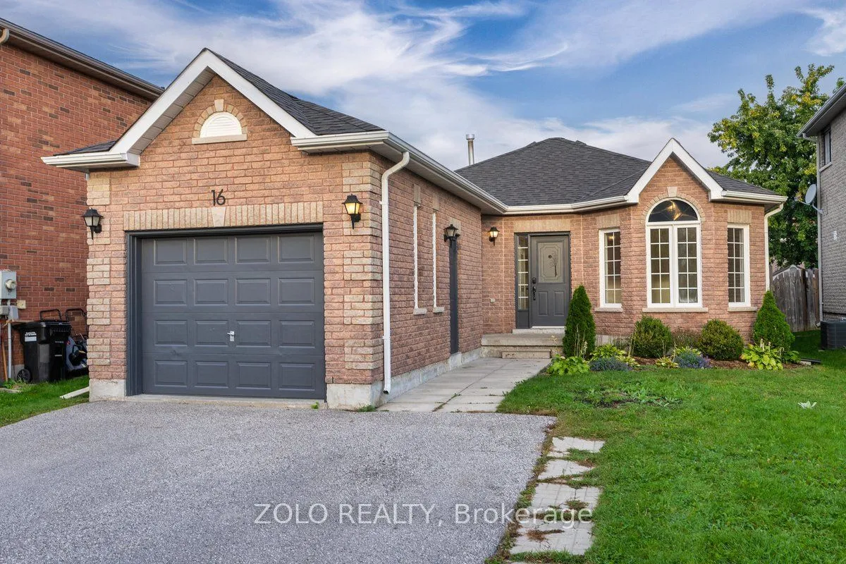 16 Esther Drive — photo 3