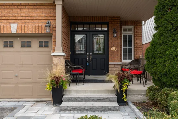 53 Tudor Crescent — photo 2