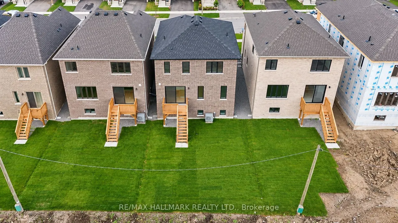 51 Gretzky Avenue — photo 43