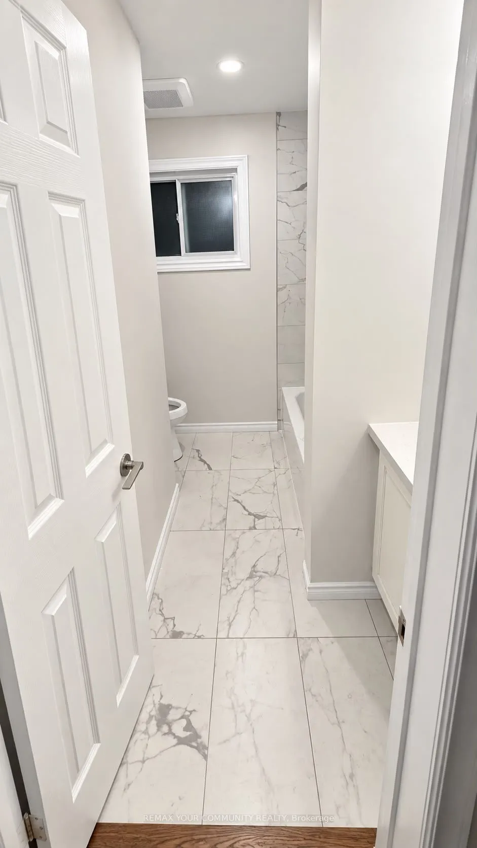 102 Columbia Road — photo 44