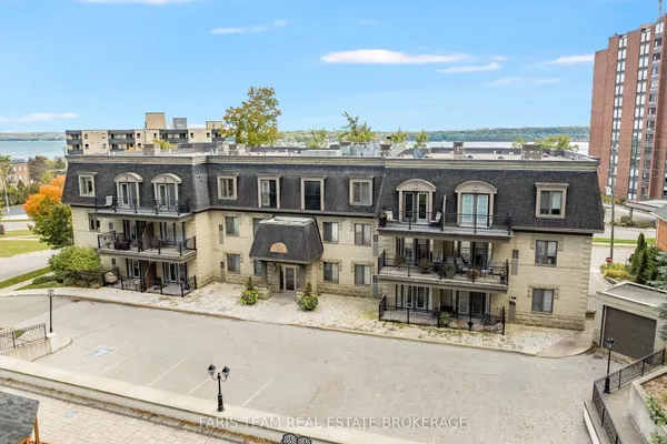 200 Collier Street, Unit 101