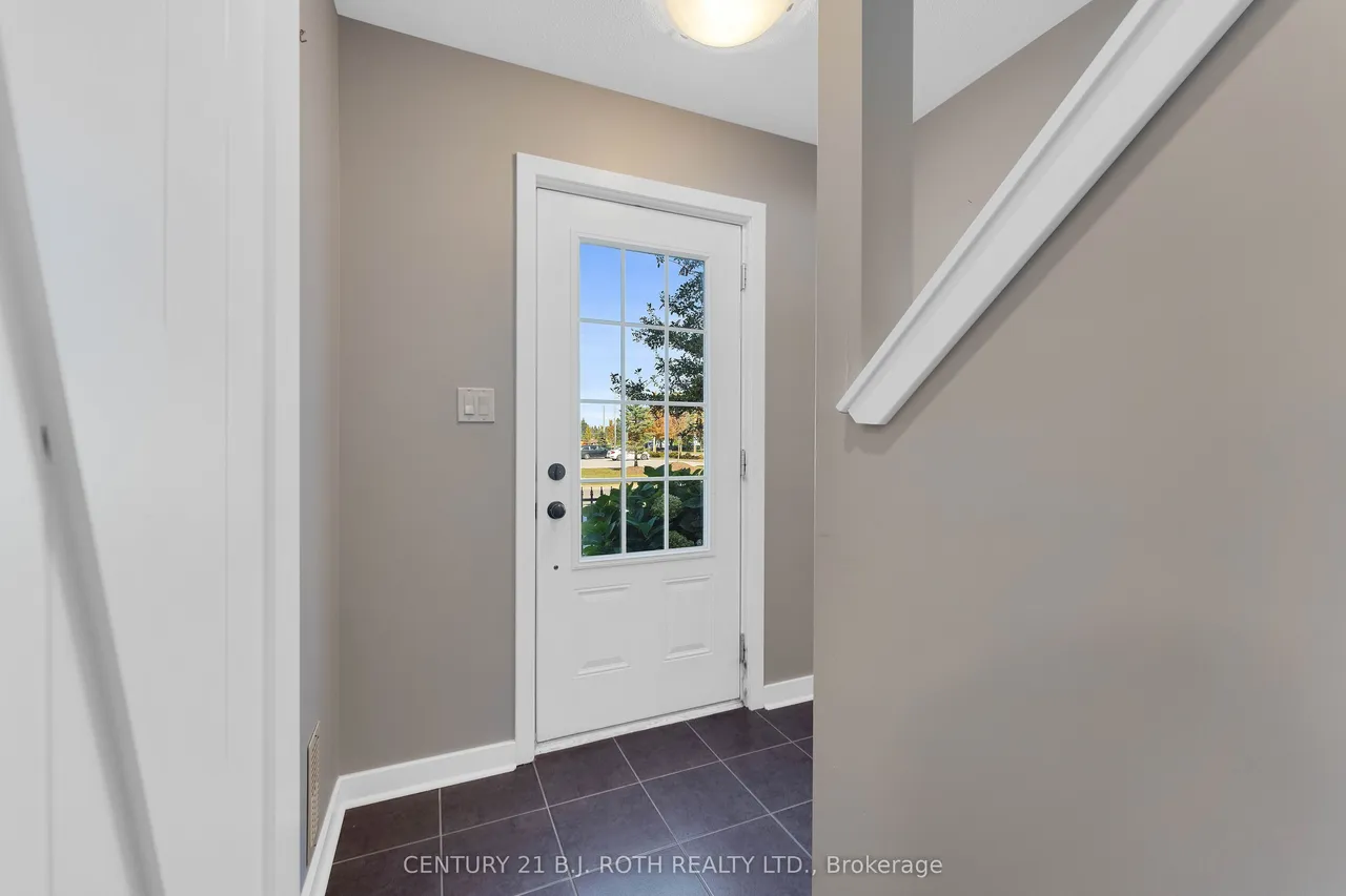 91 Coughlin Road, Unit 13 — photo 2