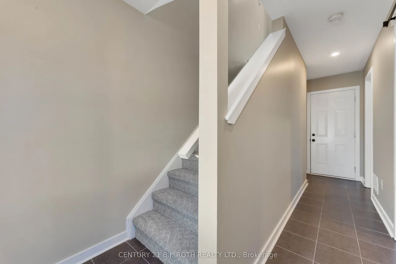 91 Coughlin Road, Unit 13 — photo 3