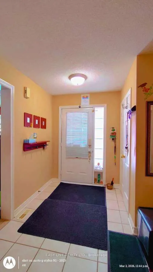 35 Raquel Street — photo 3