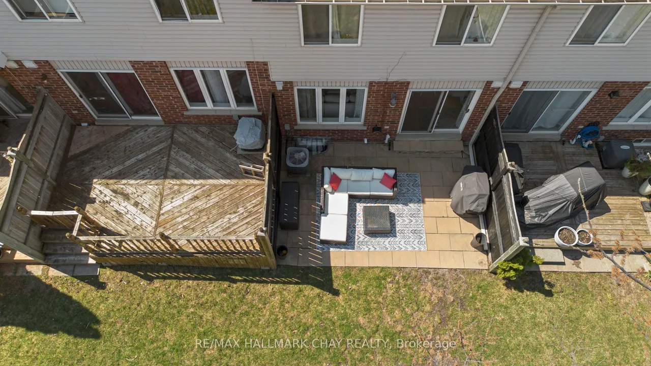430 MAPLEVIEW Drive E, Unit 38 — photo 26