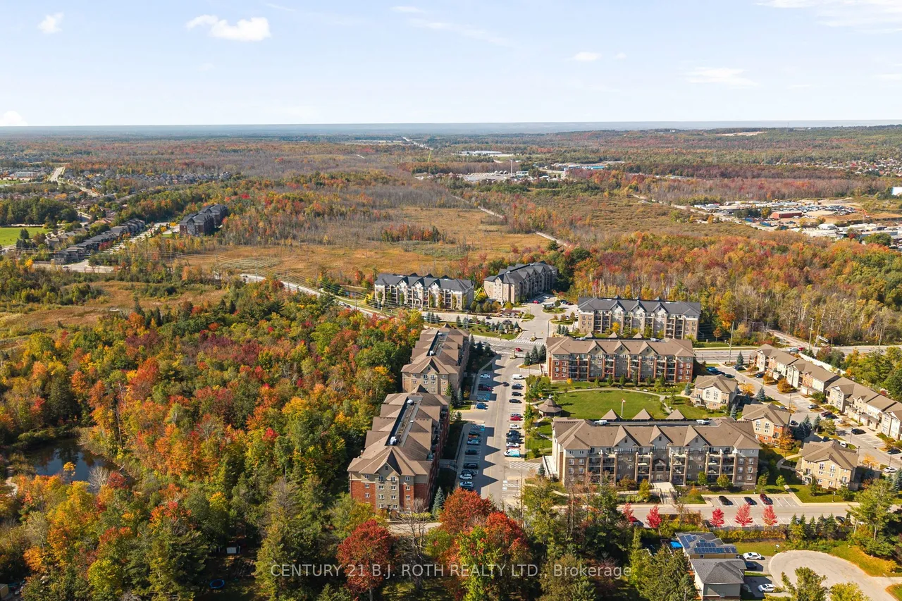 41 Ferndale Drive S, Unit 303 — photo 17