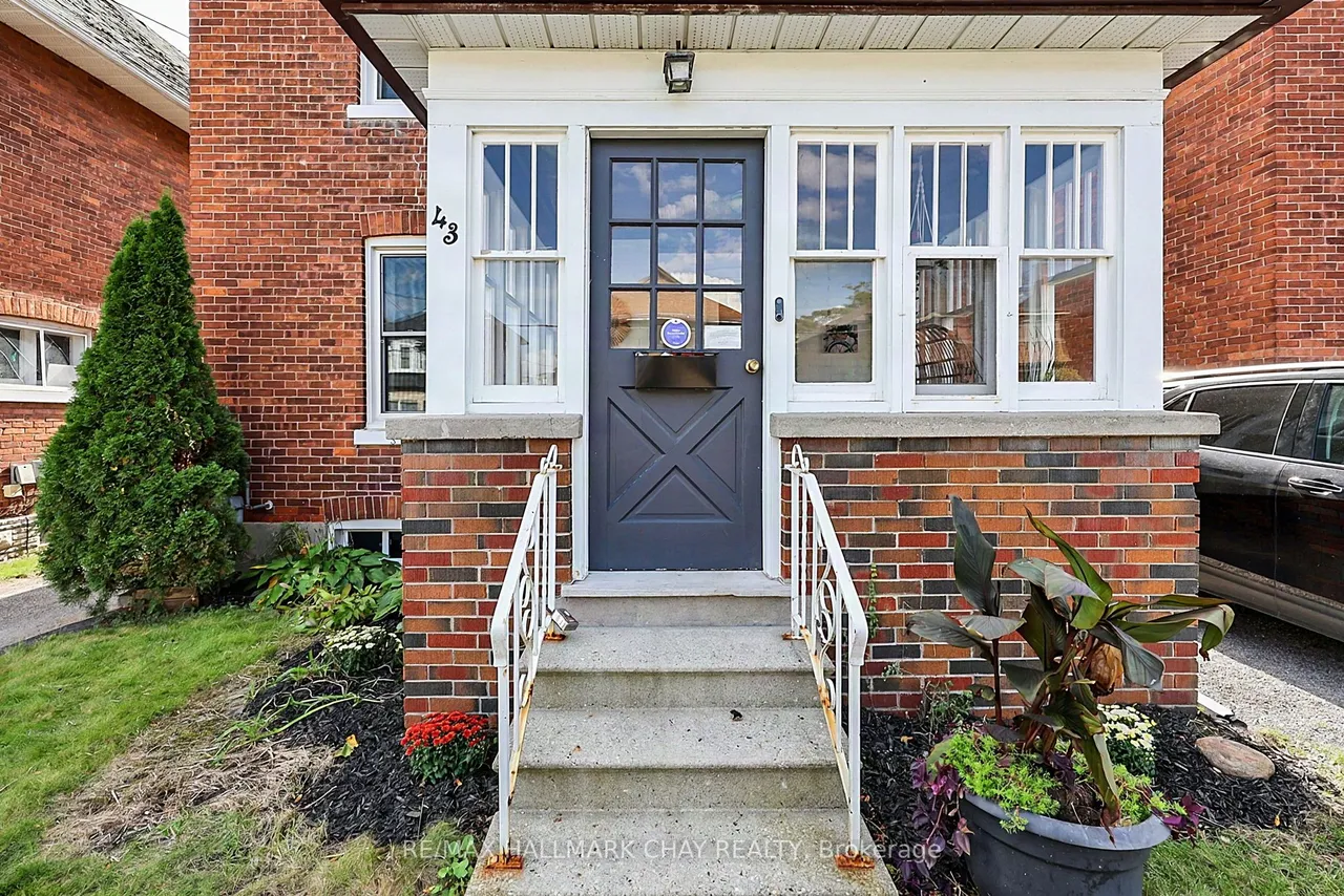 43 Brock Street — photo 3