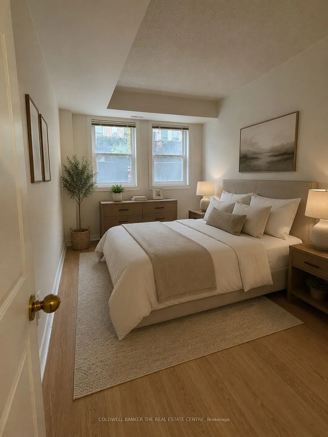 760 Lawrence Avenue W — photo 19
