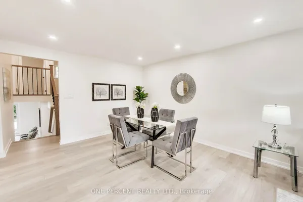 1270 Pallatine Drive — photo 2