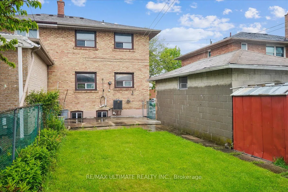 12 Thurodale Avenue — photo 39