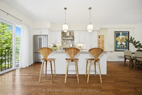 17 Matthew Court — photo 2