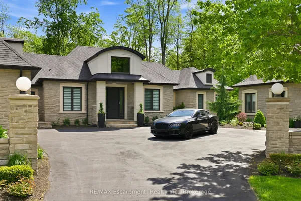 3205 Highpoint Court