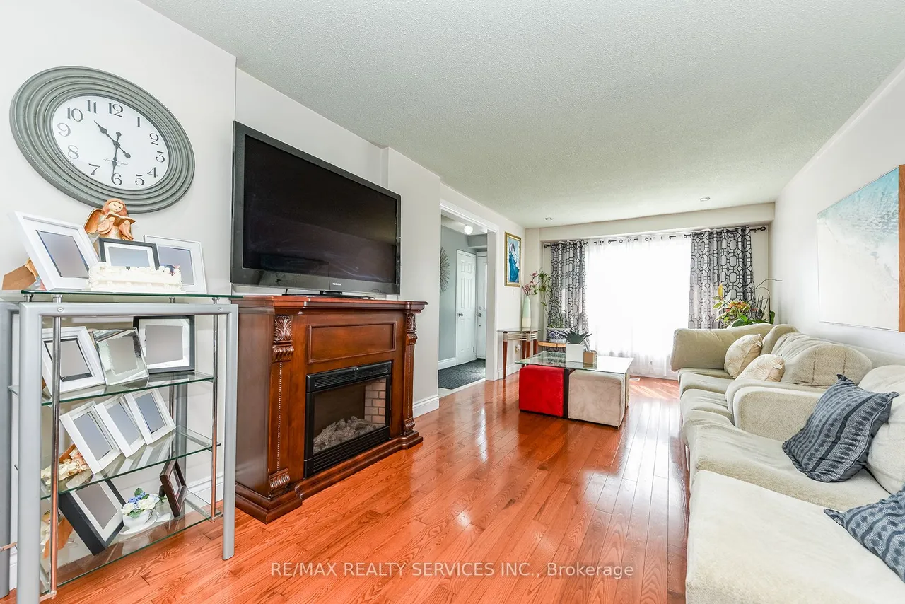 2569 Lundene Road — photo 3