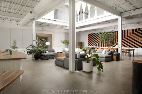 1 Roof Garden Lane