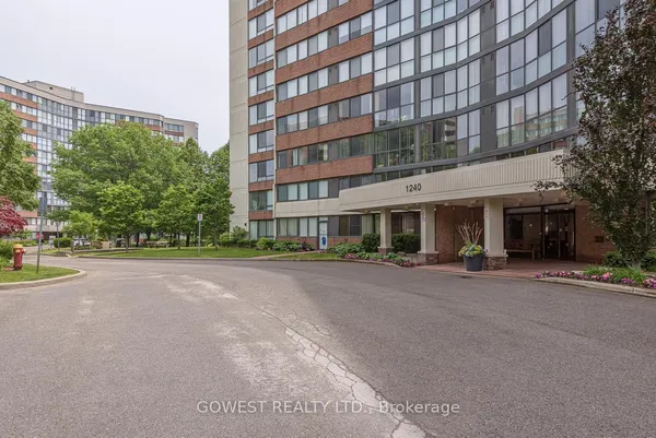 1240 Marlborough Court — photo 2