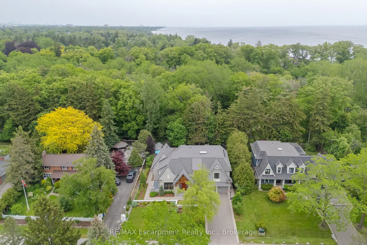 129 WOLFDALE Avenue — photo 37