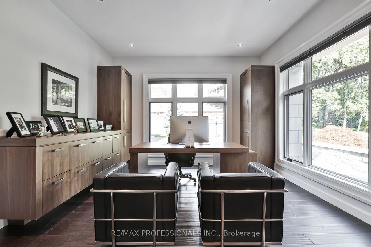 262 Maple Grove Drive — photo 3